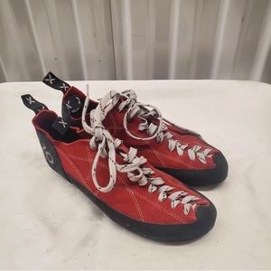 Five Ten Rock Climbing Shoes C4 5.10
